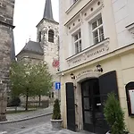 아파트 Old Town *